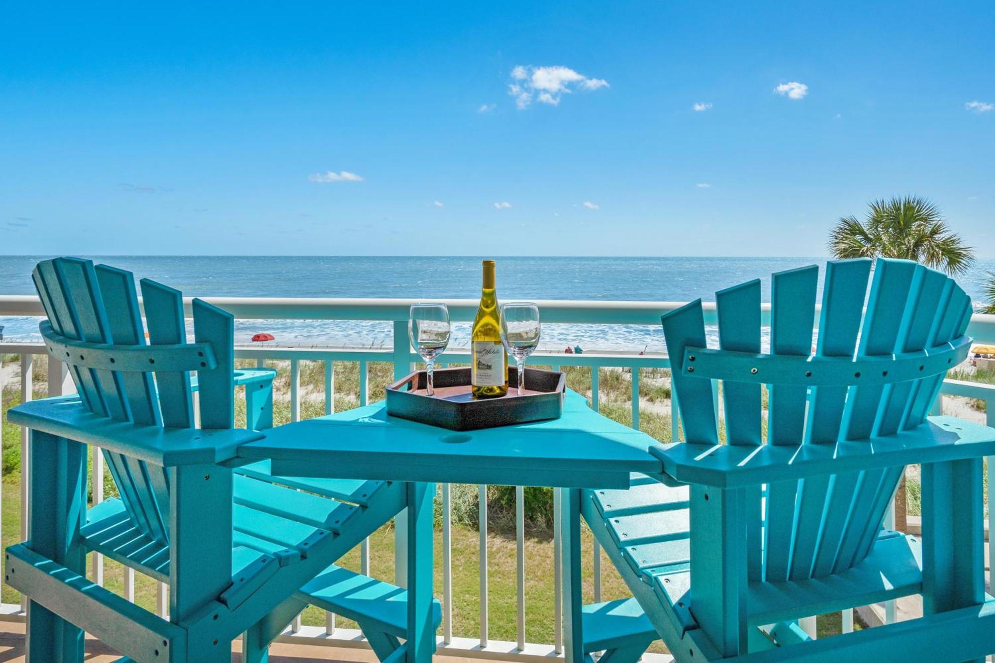 2501 S Ocean Blvd, 0211 - Ocean Front Sleeps 8 * Myrtle Beach