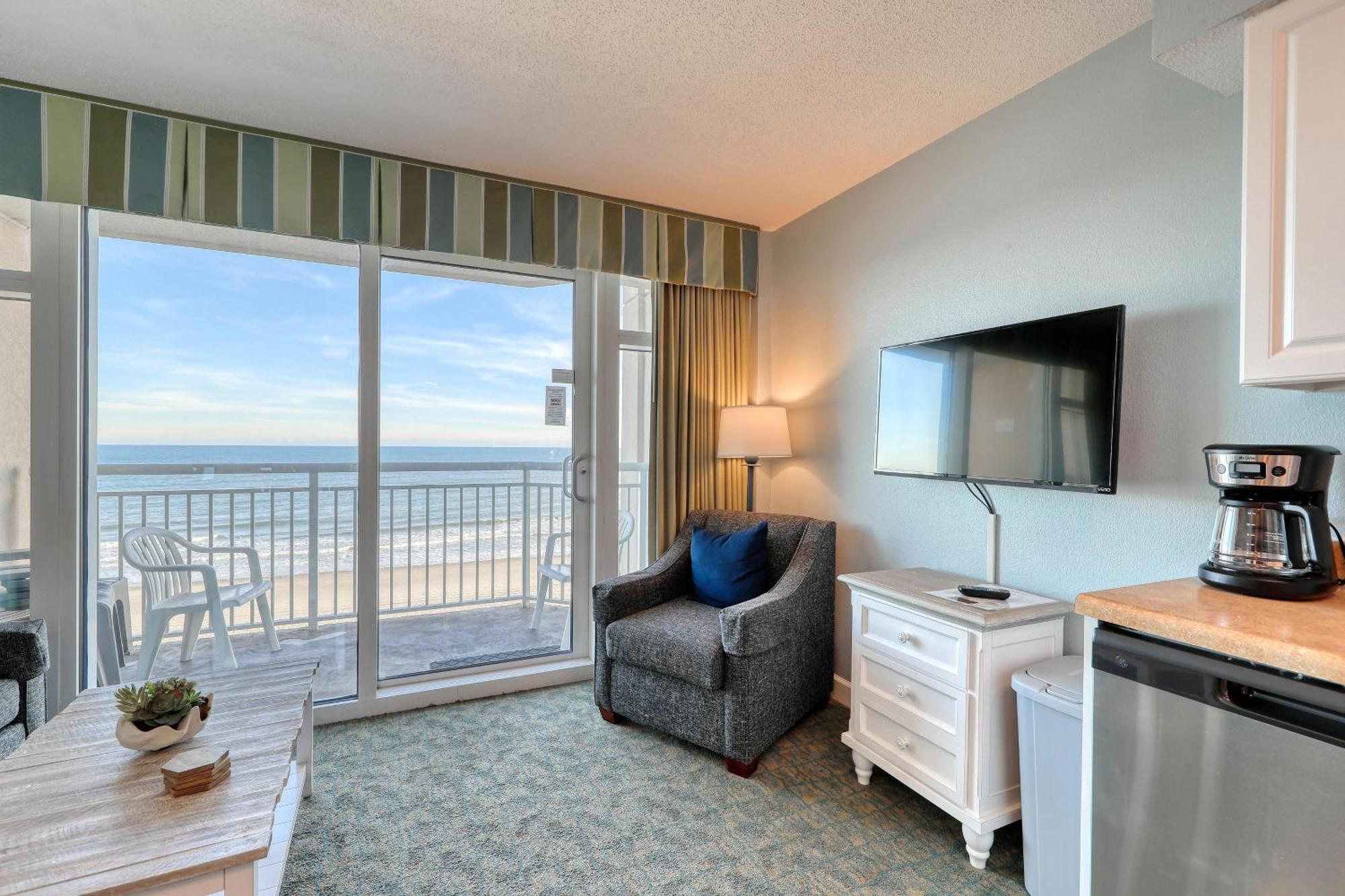 2501 S Ocean Blvd, 0505 - Ocean Front Sleeps 6 * Myrtle Beach