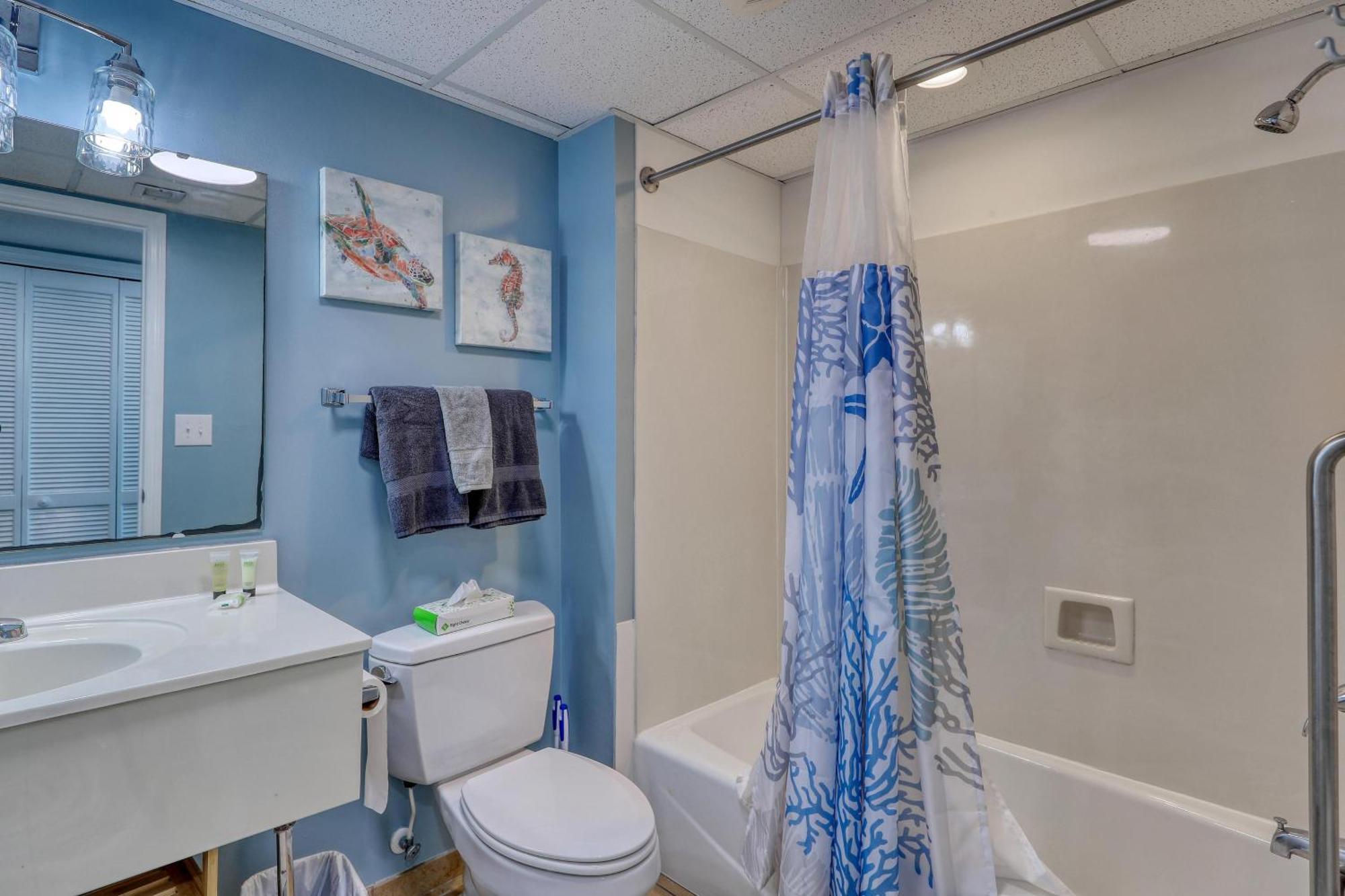 2501 S Ocean Blvd, 0505 - Ocean Front Sleeps 6 *