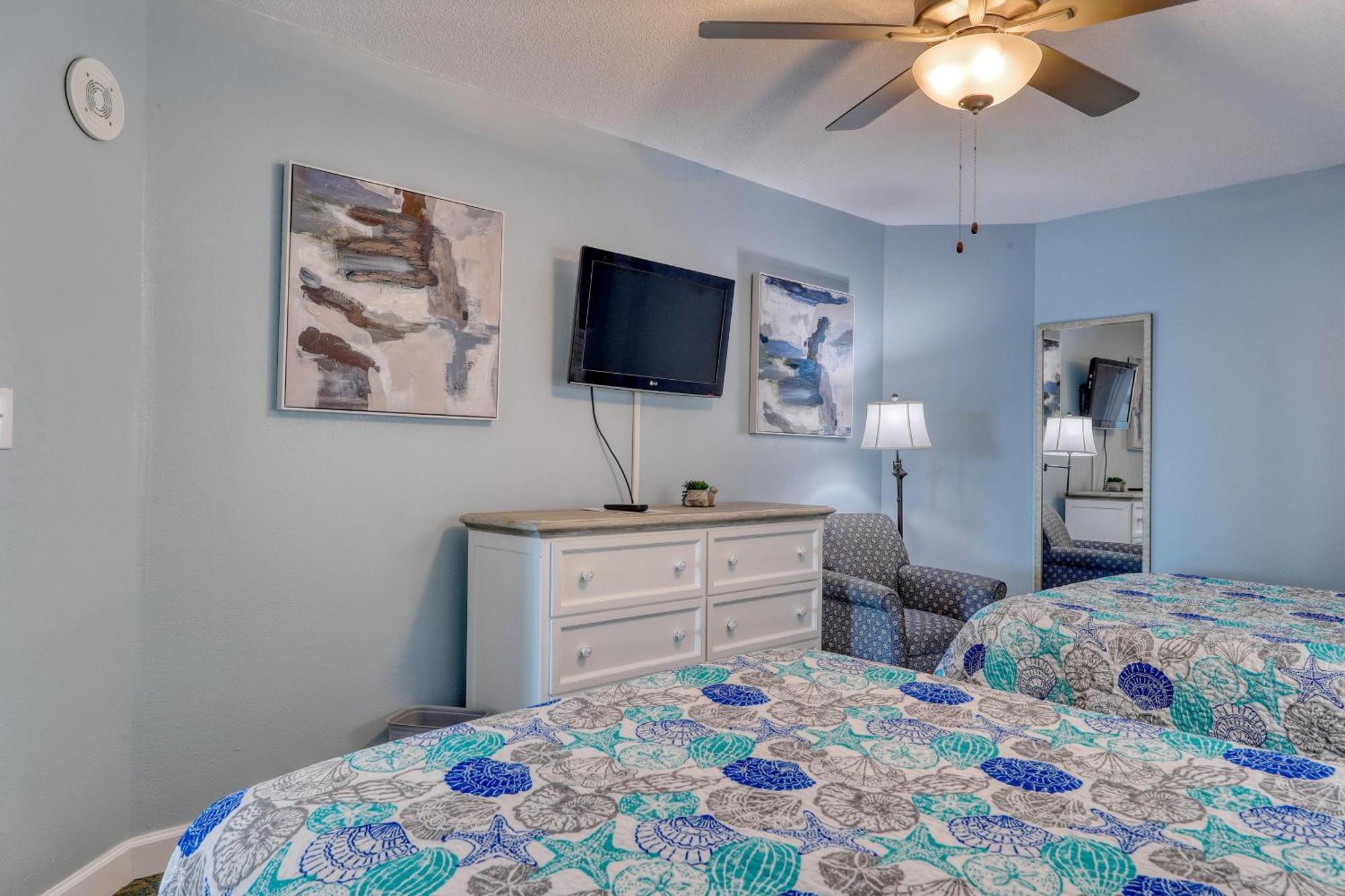 2501 S Ocean Blvd, 0505 - Ocean Front Sleeps 6 Holiday home