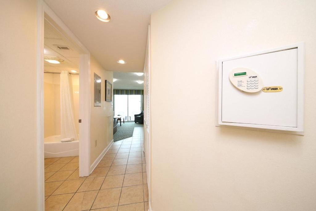 2501 S Ocean Blvd, 0505 - Ocean Front Sleeps 6 Holiday home *