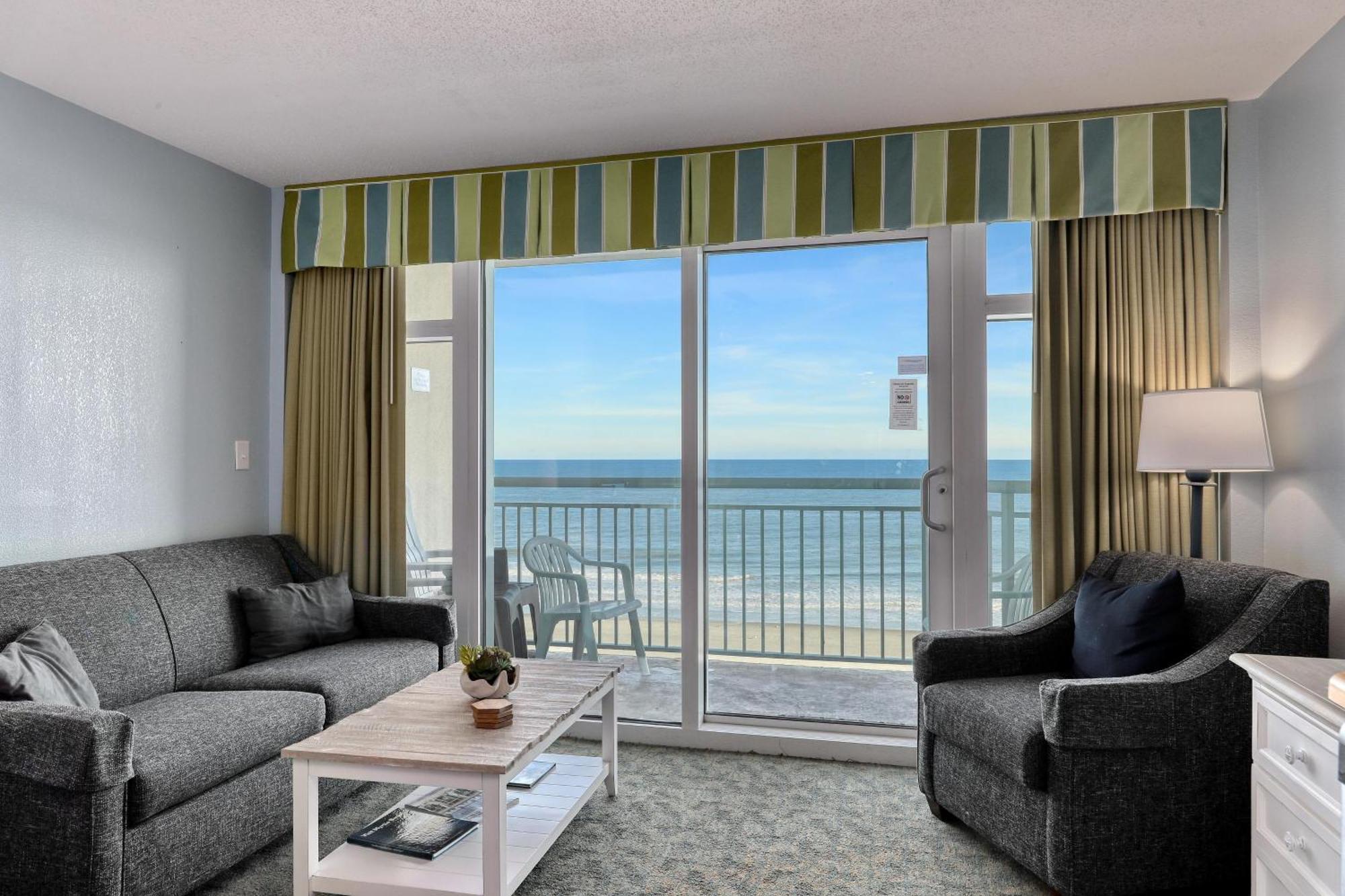 2501 S Ocean Blvd, 0505 - Ocean Front Sleeps 6 Holiday home Myrtle Beach