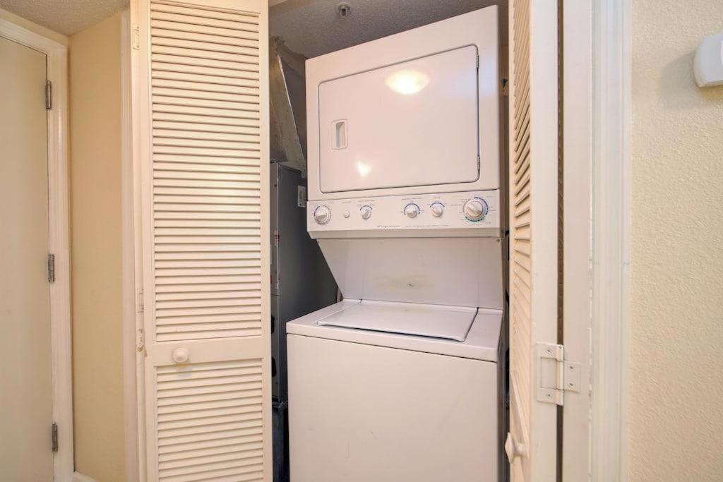 Holiday home 2501 S Ocean Blvd, 0831 - Ocean View Sleeps 8 Myrtle Beach