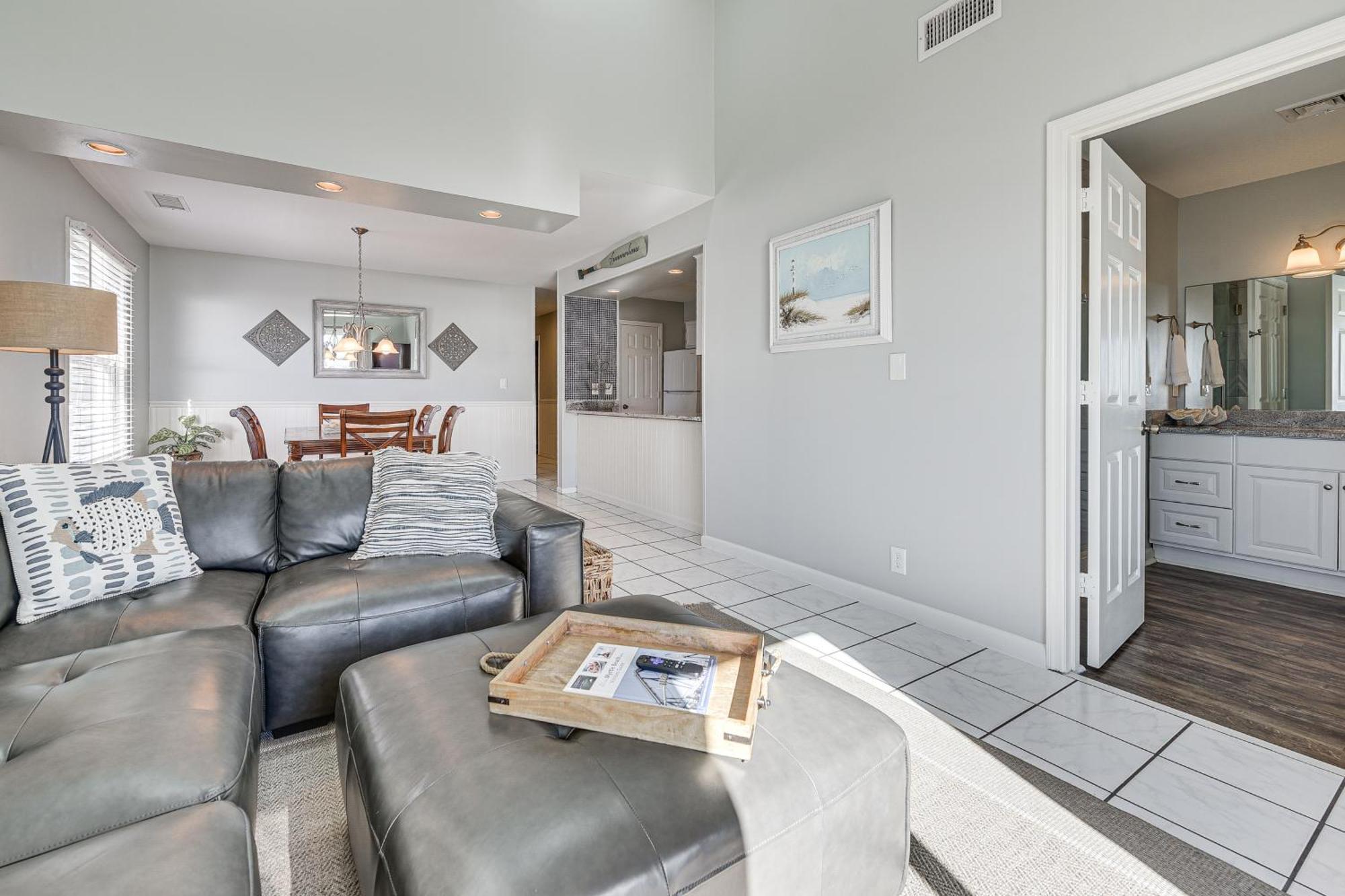 Apartment Sunny Seaside With View - Walk To