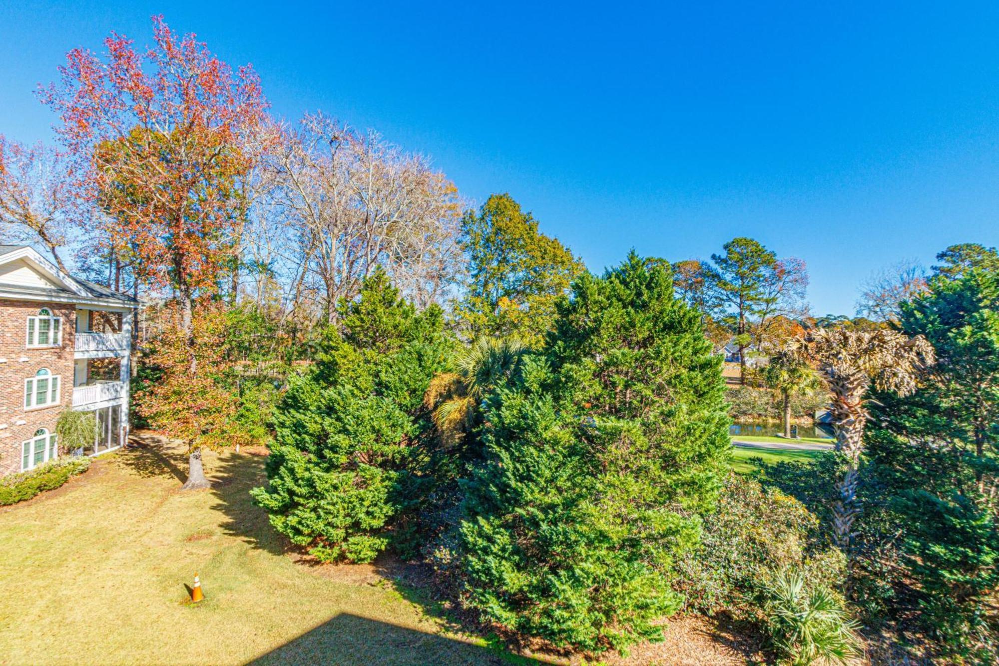 Beautifully Updated Floor 1 Bedroom - Riverwalk At Arrowhead Country Club - Unit 302 Holiday home