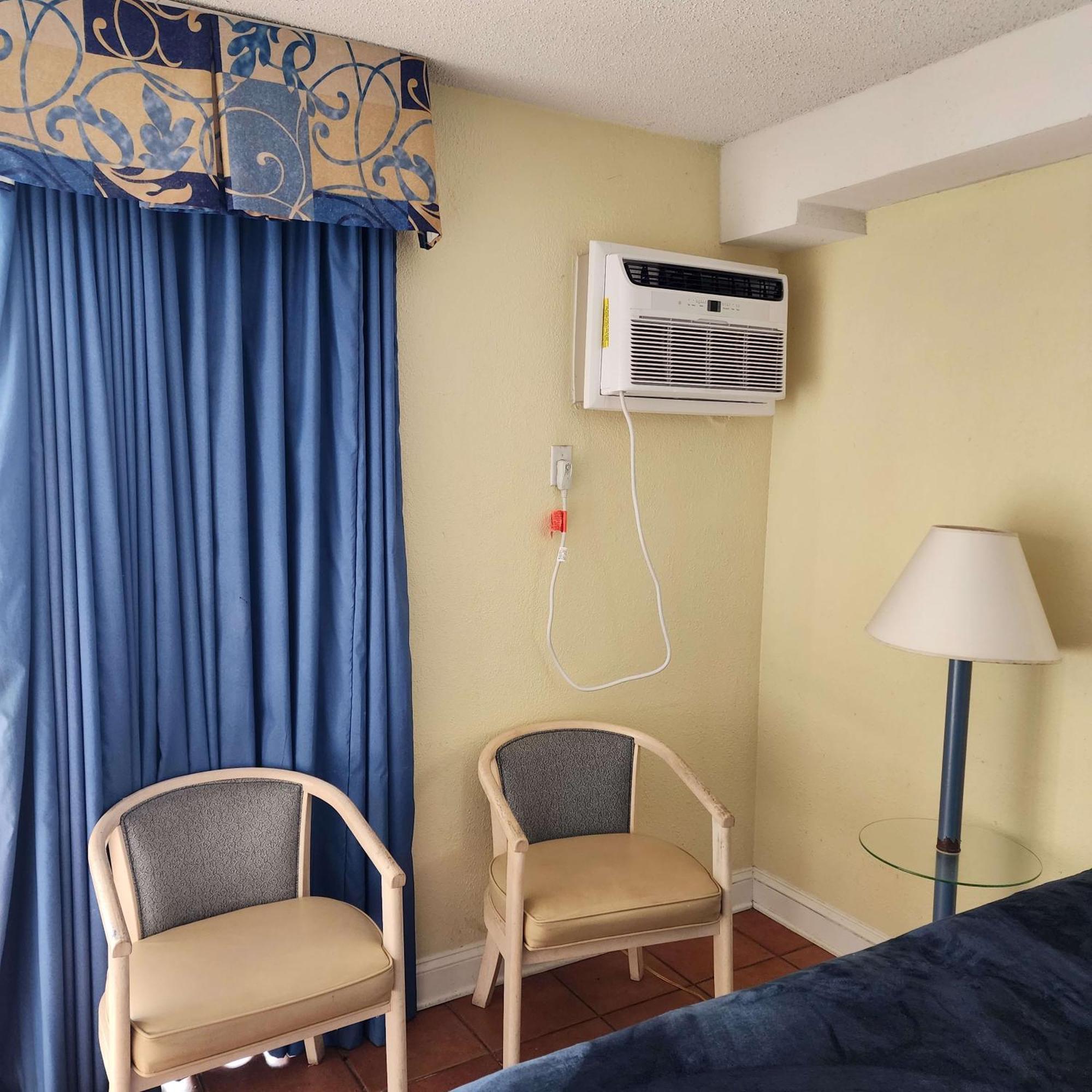 Oceanfront Efficiency T107 Myrtle Beach