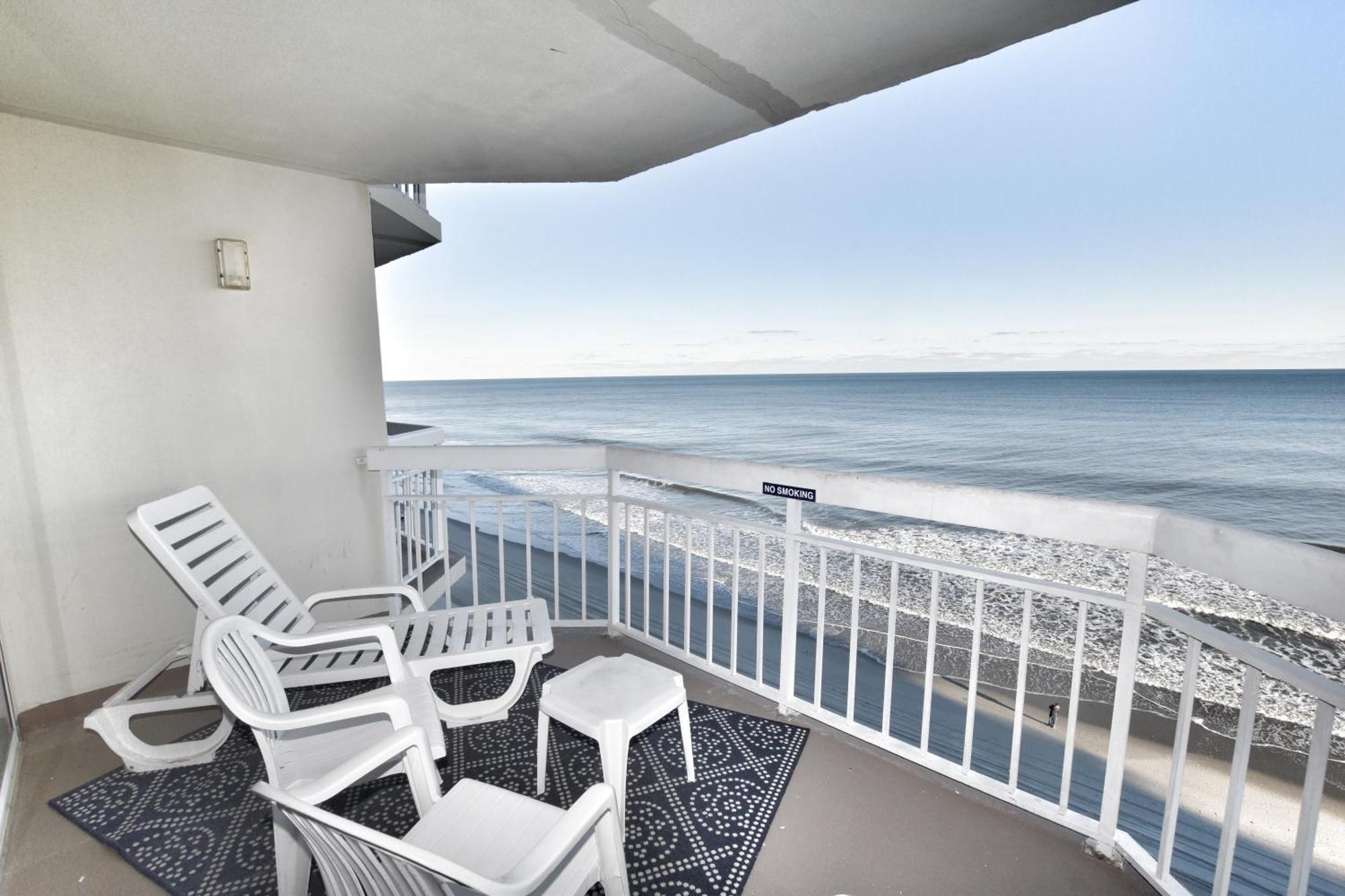 0711 Waters Edge Apartment *