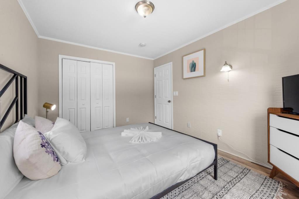 Viagem Bright 2br Parking 1 Block To The