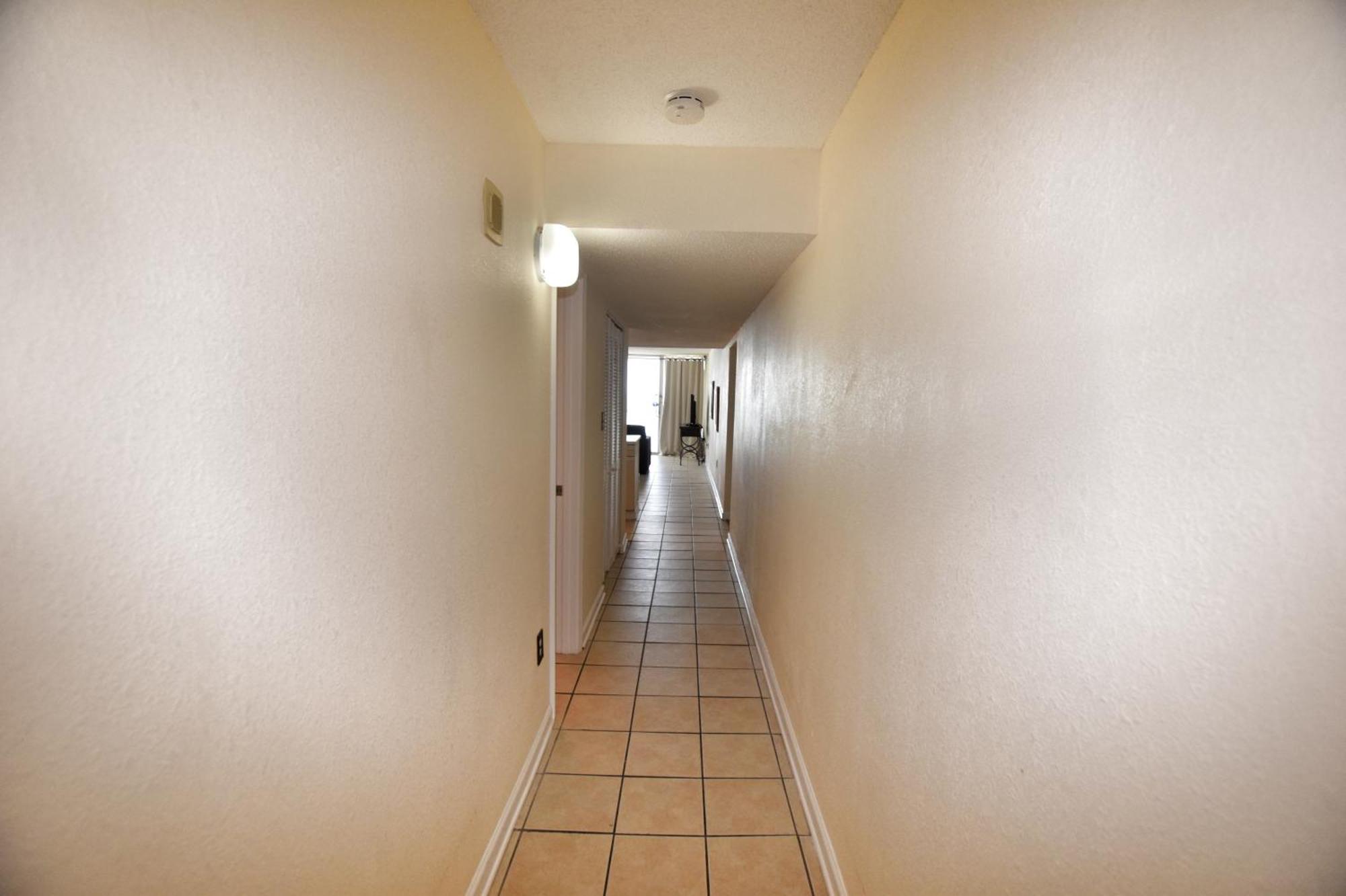 0412 Waters Edge Apartment *