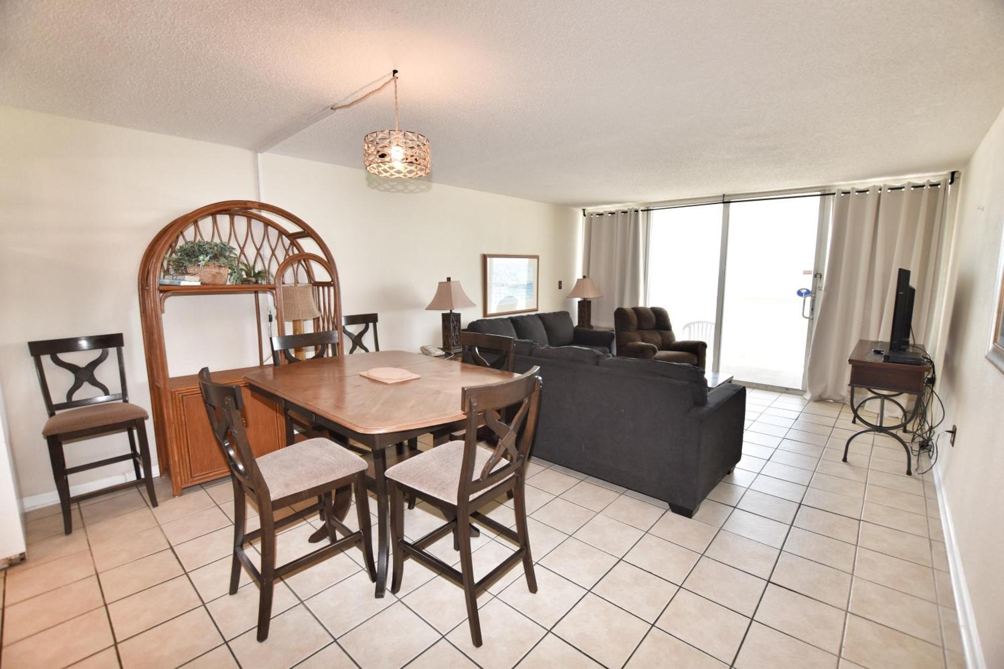 0412 Waters Edge Apartment *