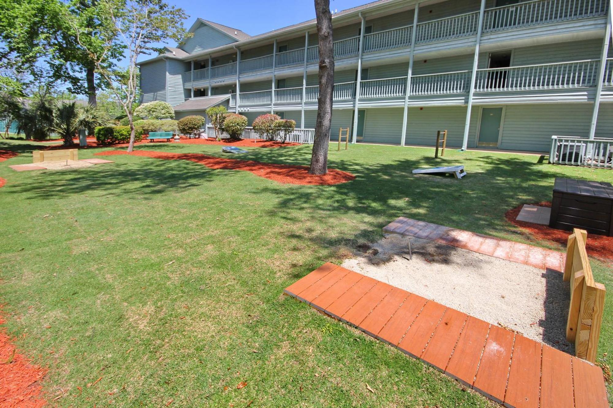 On The Beach 2 Bed 2 Bath 3rd Floor *