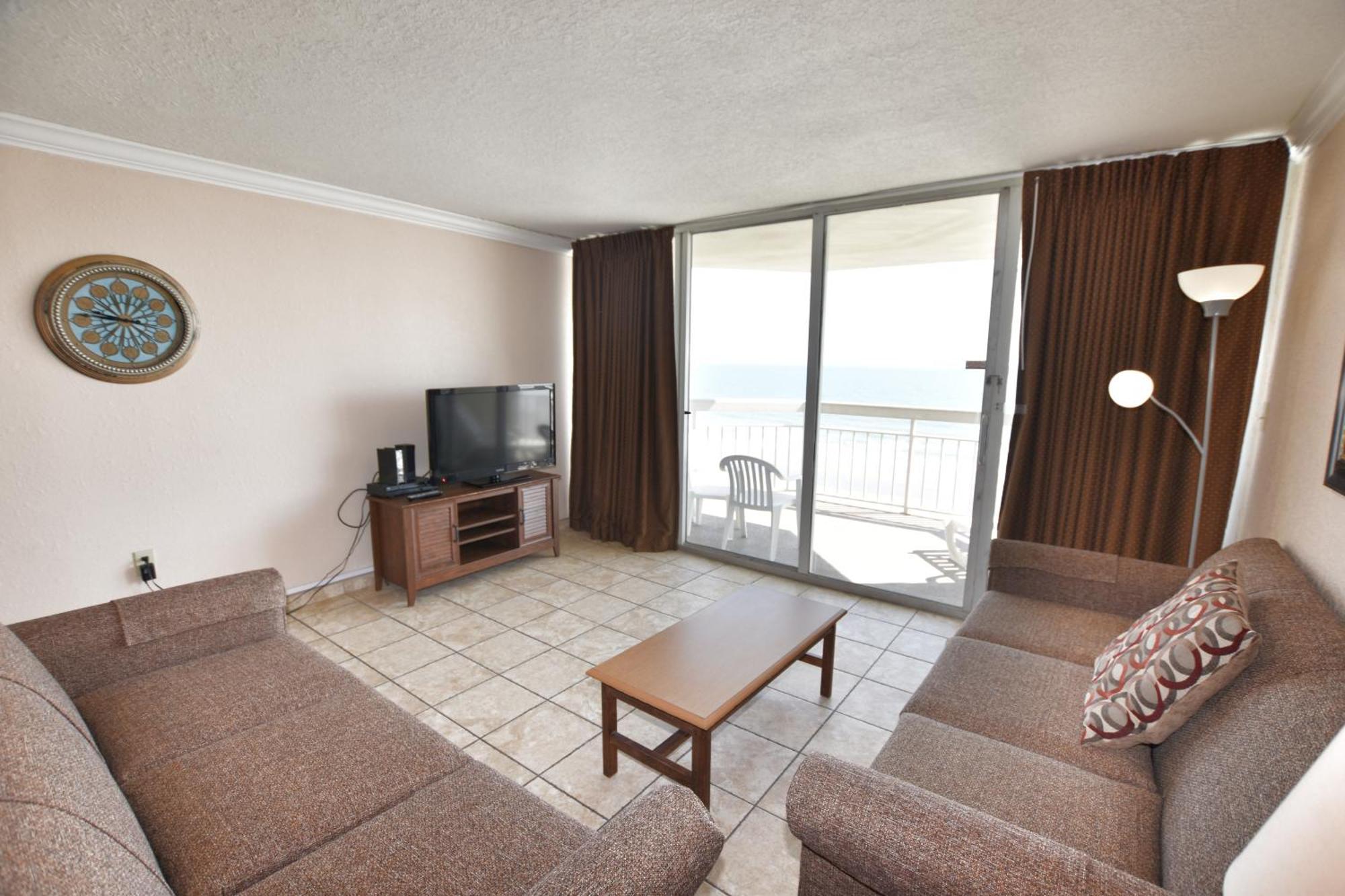 0310 Waters Edge Apartment *