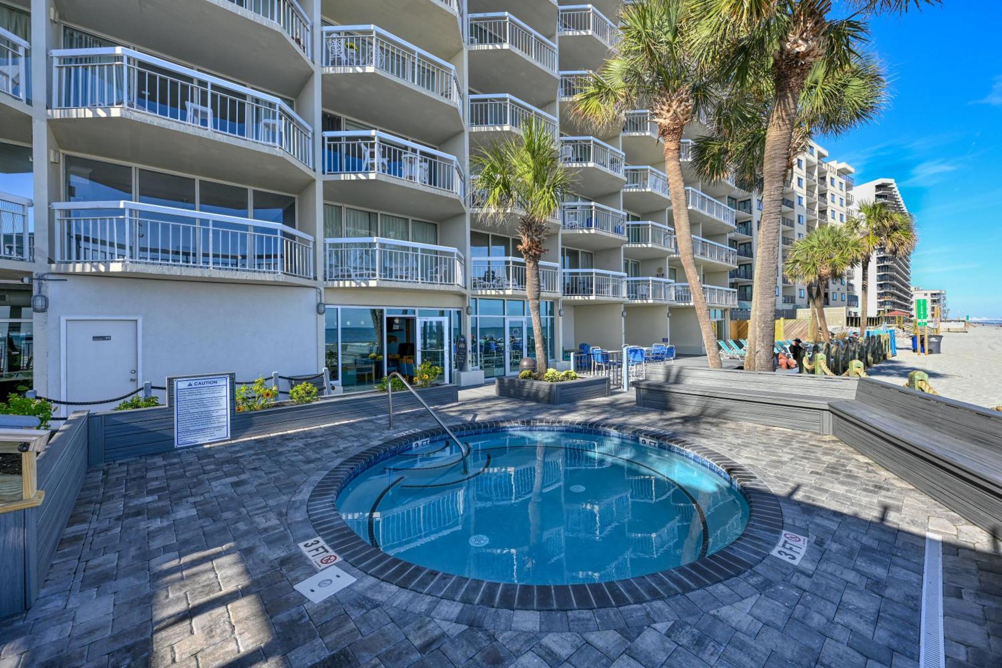 1412 Waters Edge Apartment *