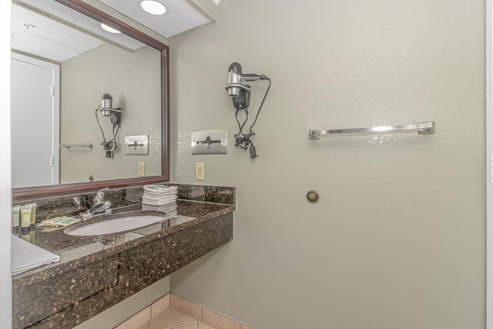 Holiday home Oceanview 1 Bedroom Suite! Landmark 348! Perfect For 6 Guests! *