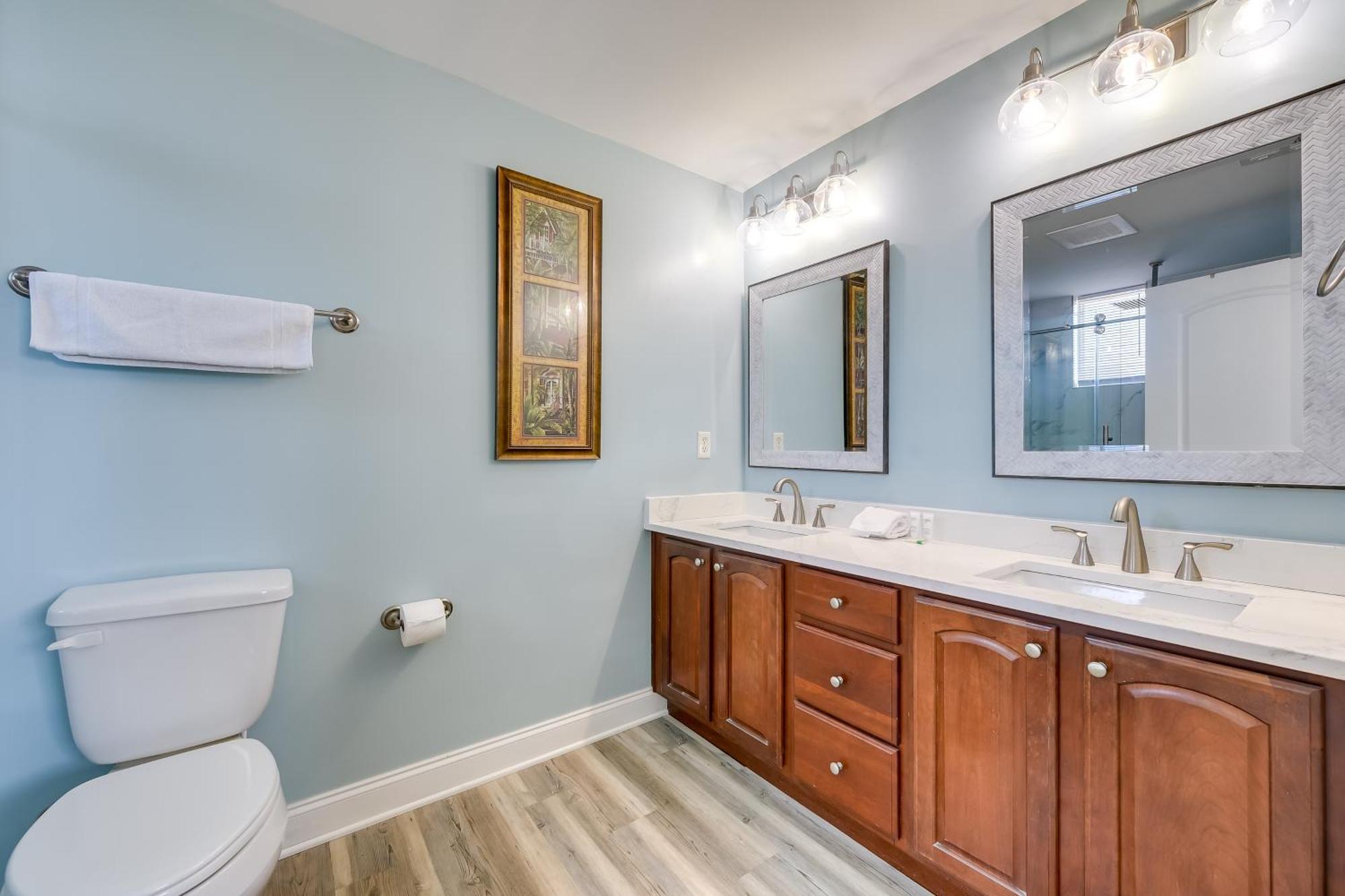 Roomy North Myrtle Condo, Walk To Myrtle Beach