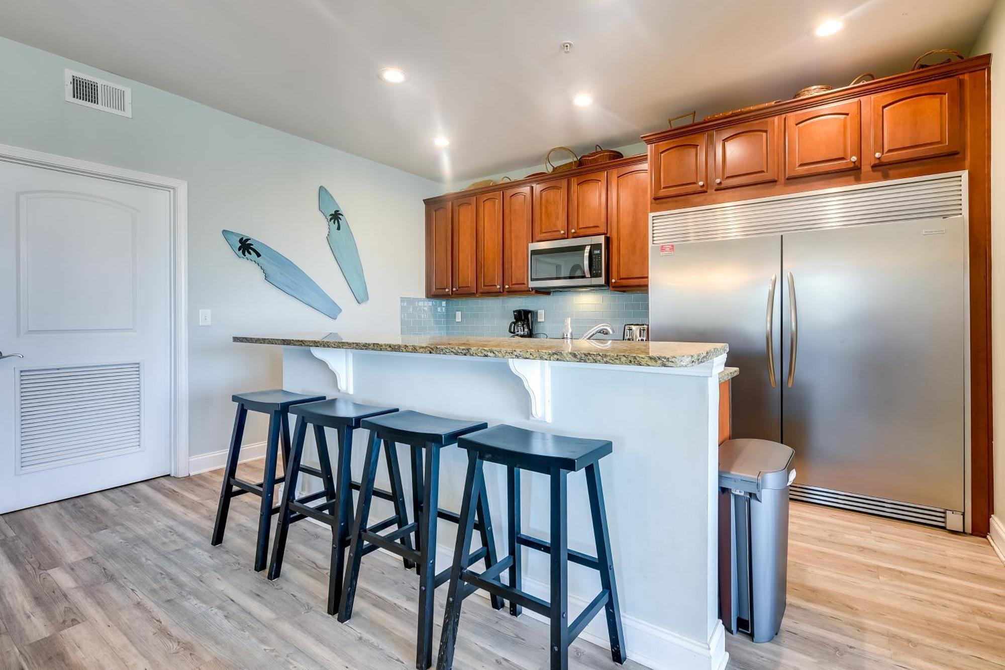 Apartment Roomy North Myrtle Condo, Walk To Myrtle Beach