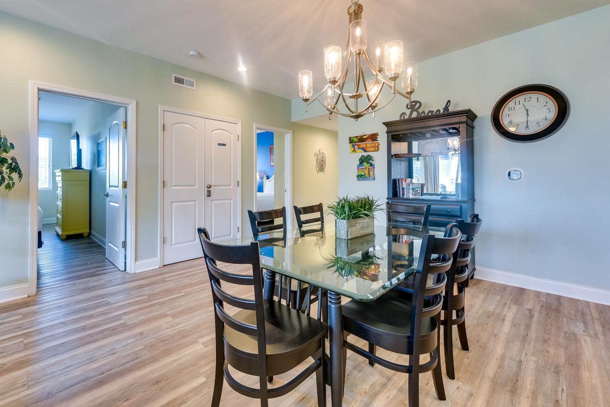 Roomy North Myrtle Condo, Walk To Apartment Myrtle Beach