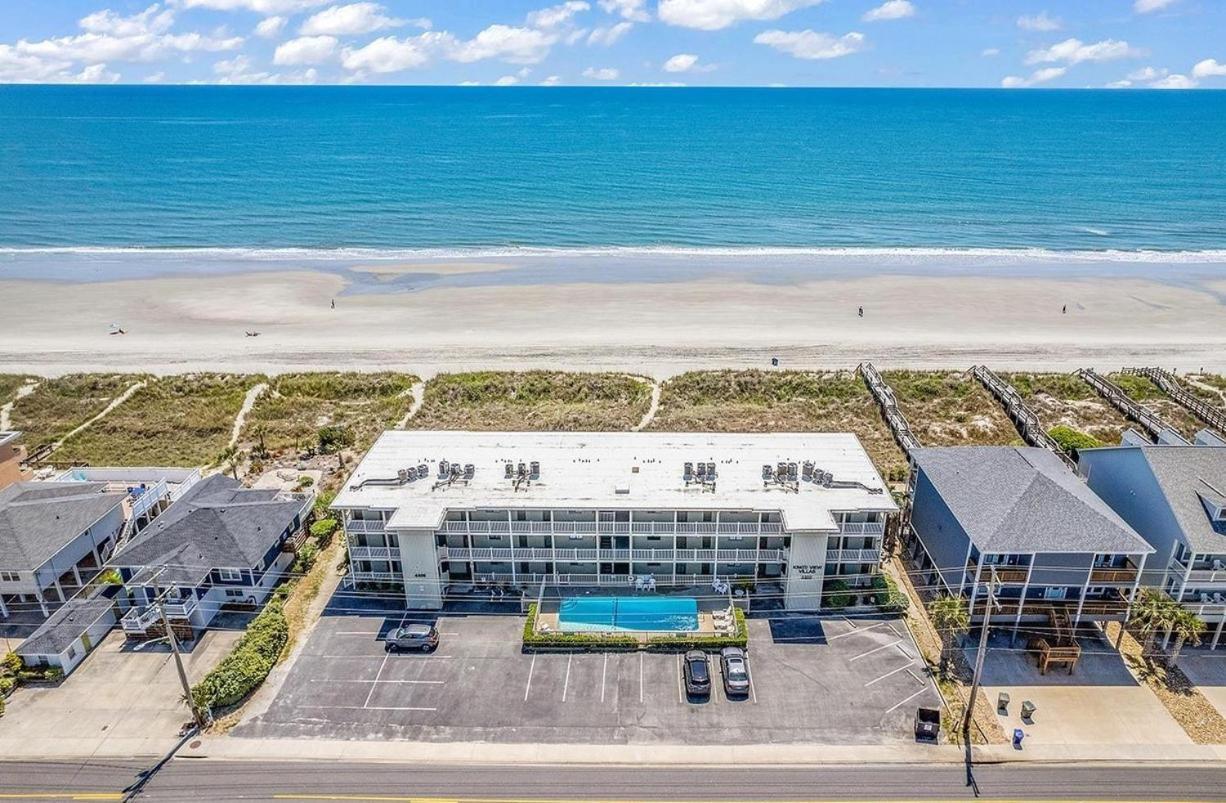 Apartment Beachfront Bliss: Oceanview With Pool In Cherry Grove