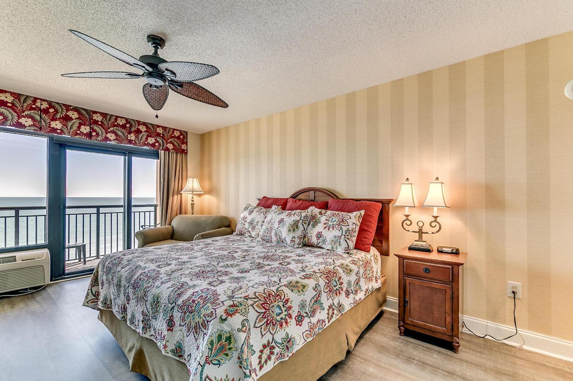 The Island Vista 920 Sleeps 2 Apartment *
