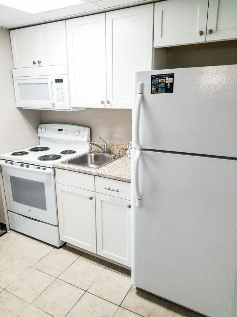 Holiday home Caravelle 422 *
