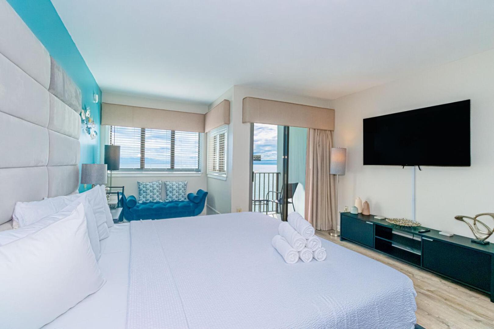 Direct Oceanfront With Gorgeous Views! Palace 1501 - Sleeps 4 Guests * Myrtle Beach