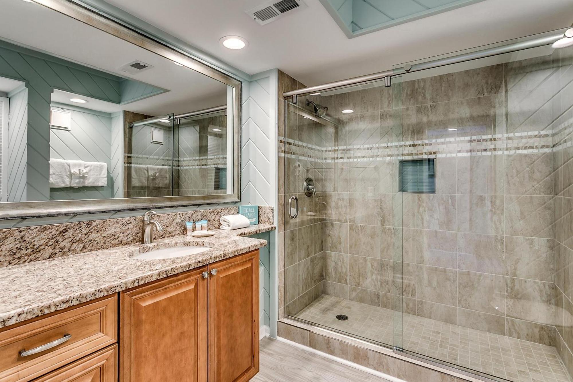 Savoy Penthouse 601 *