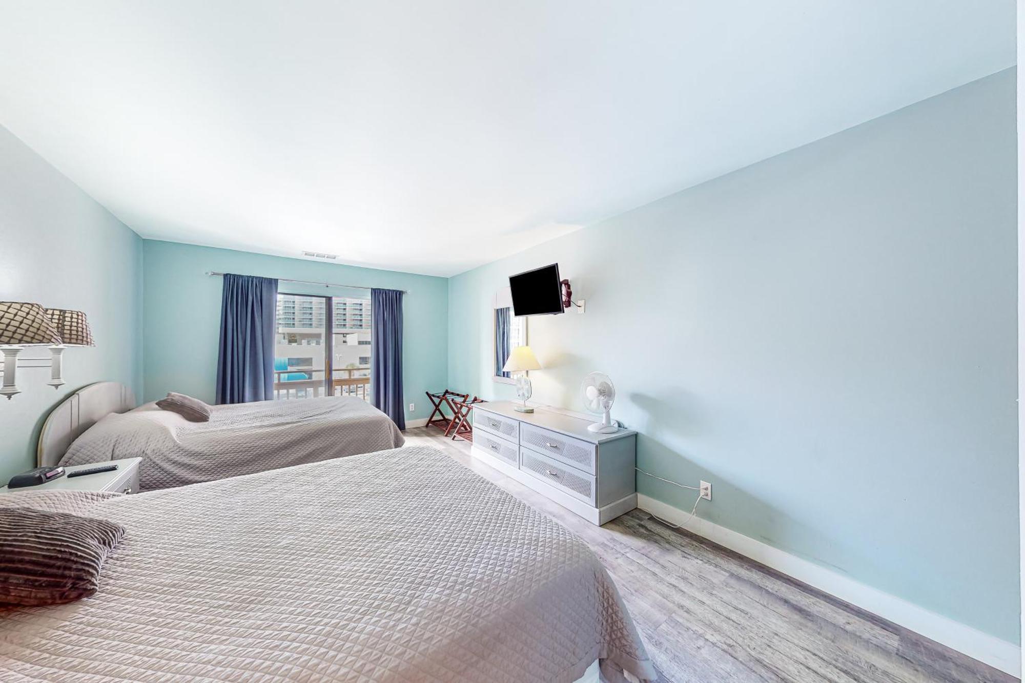 Dolphin Apartment