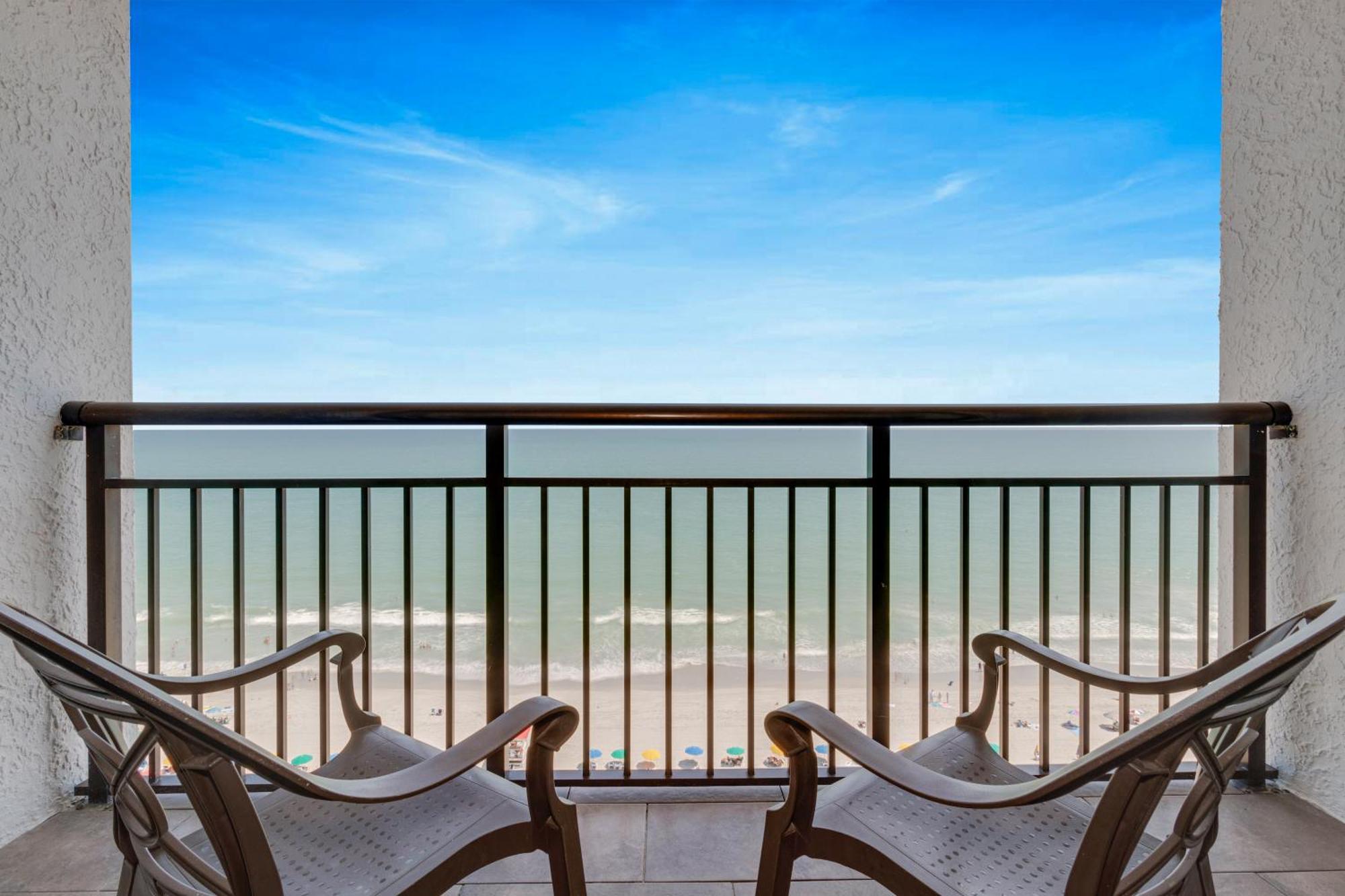 Apartment Oceanview Escape With Steps Away! 1828 Myrtle Beach