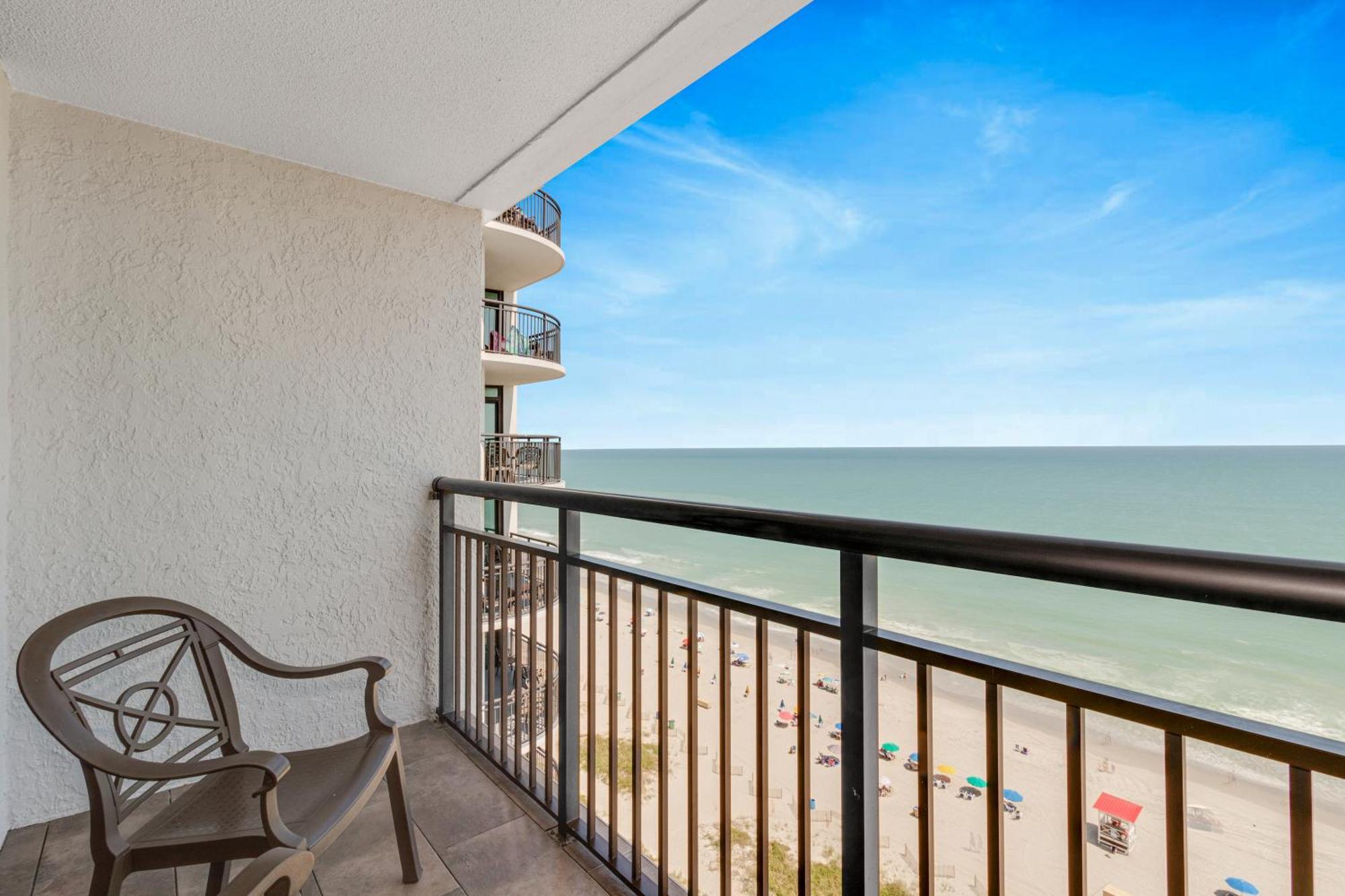 Oceanview Escape With Steps Away! 1828