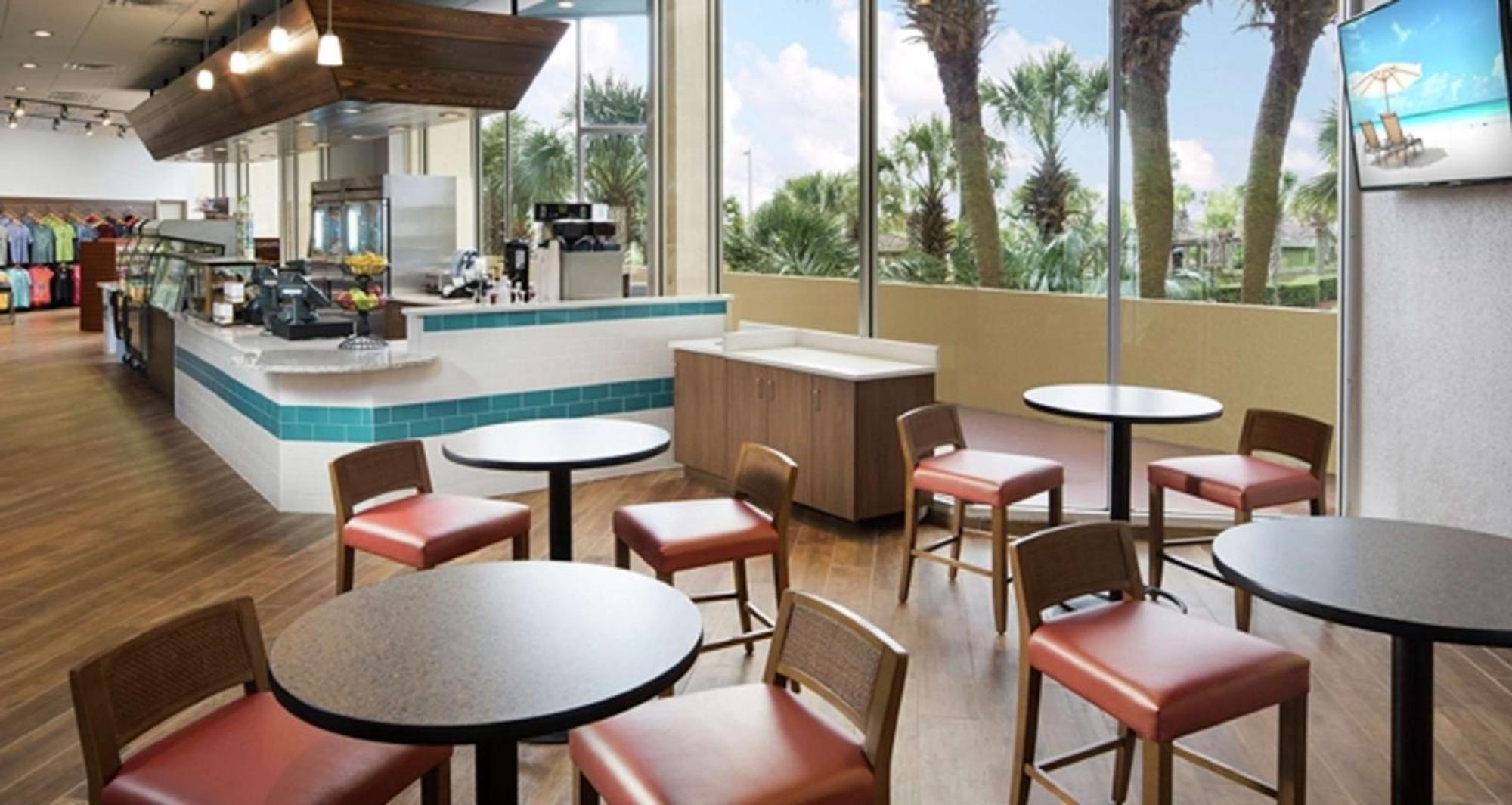 Royale Palms Resort