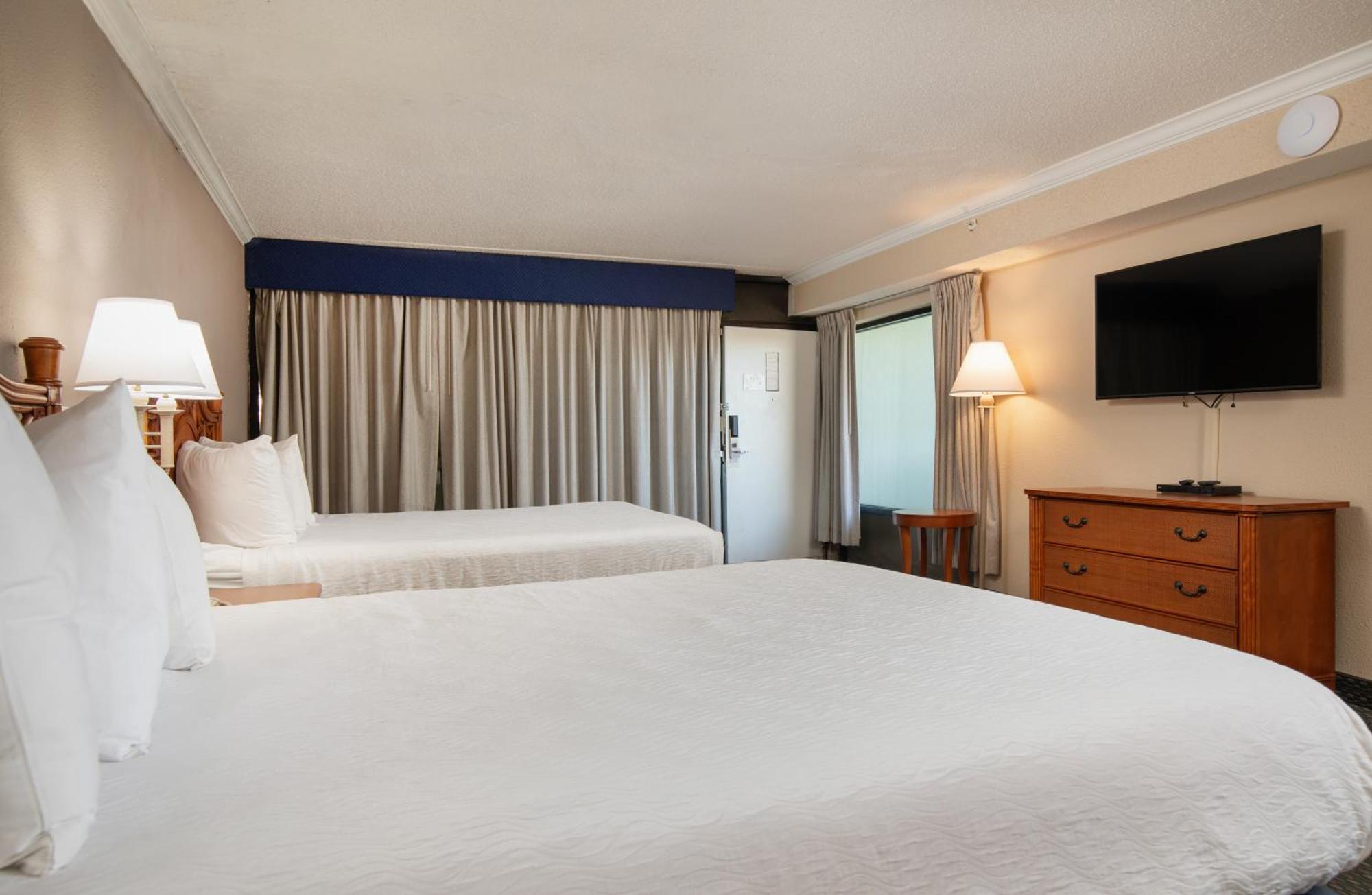 Resort Grande Shores