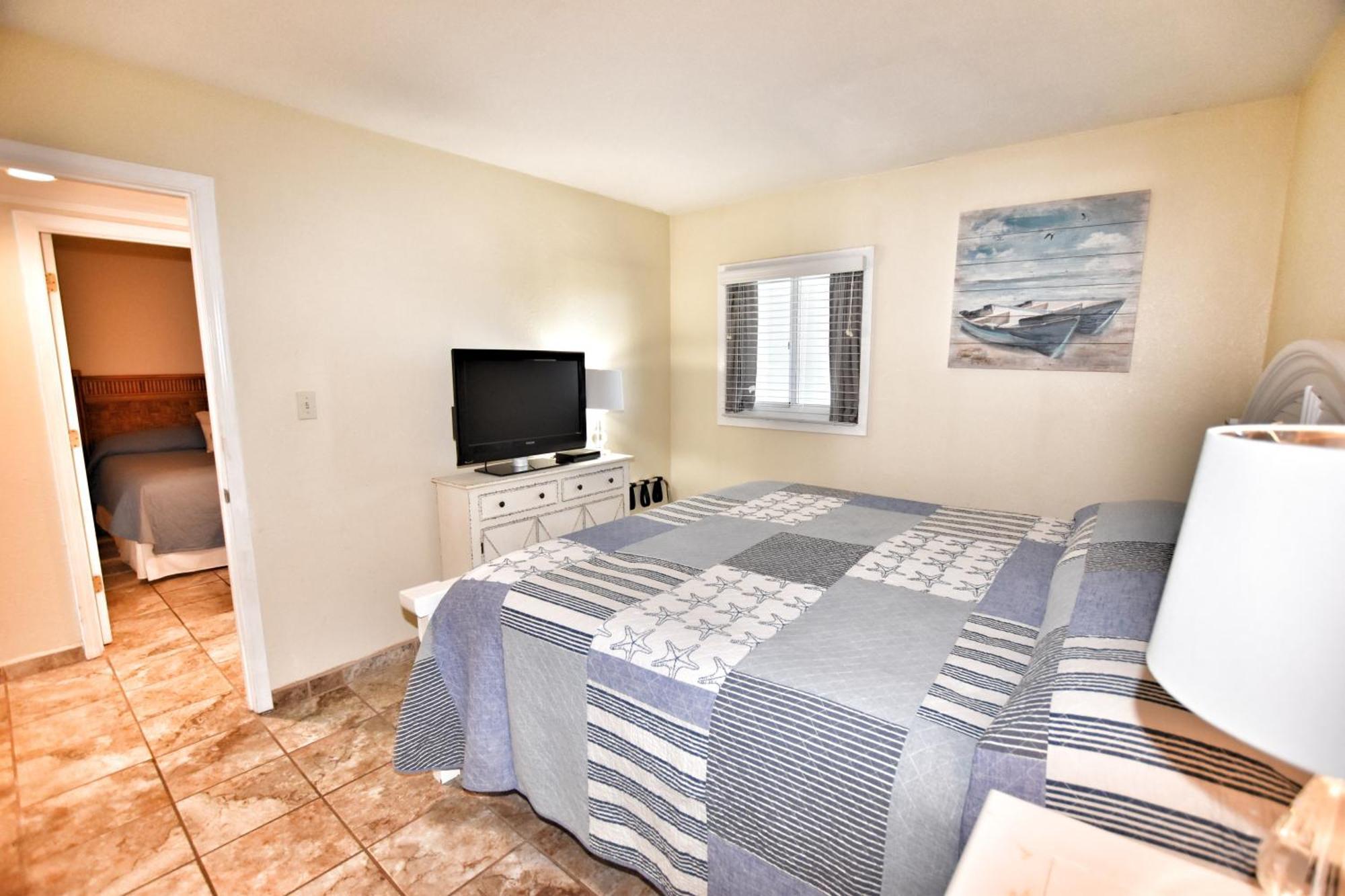 Apartment 1011 Waters Edge *