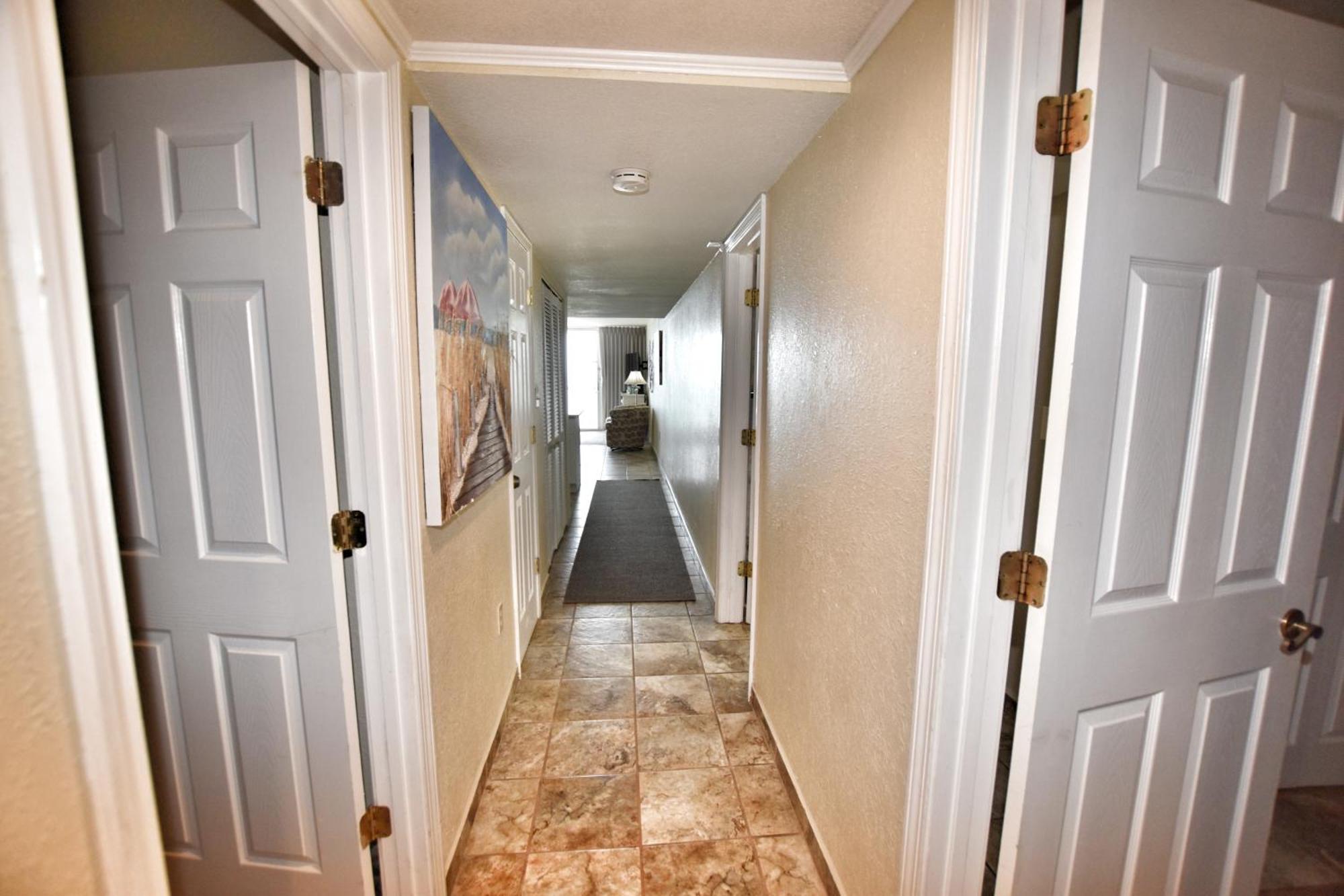 1011 Waters Edge Apartment *