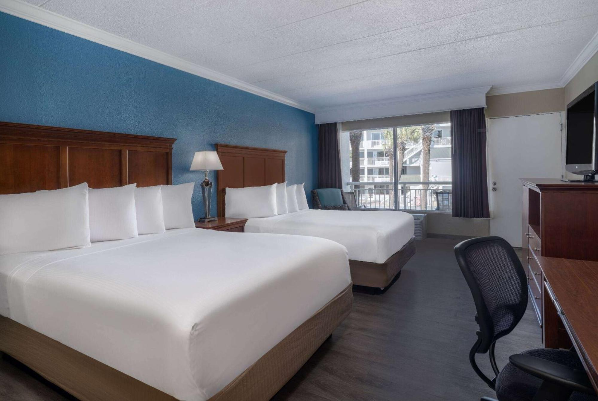 The Sandbar Hotel, Trademark Collection By Wyndham Hotel