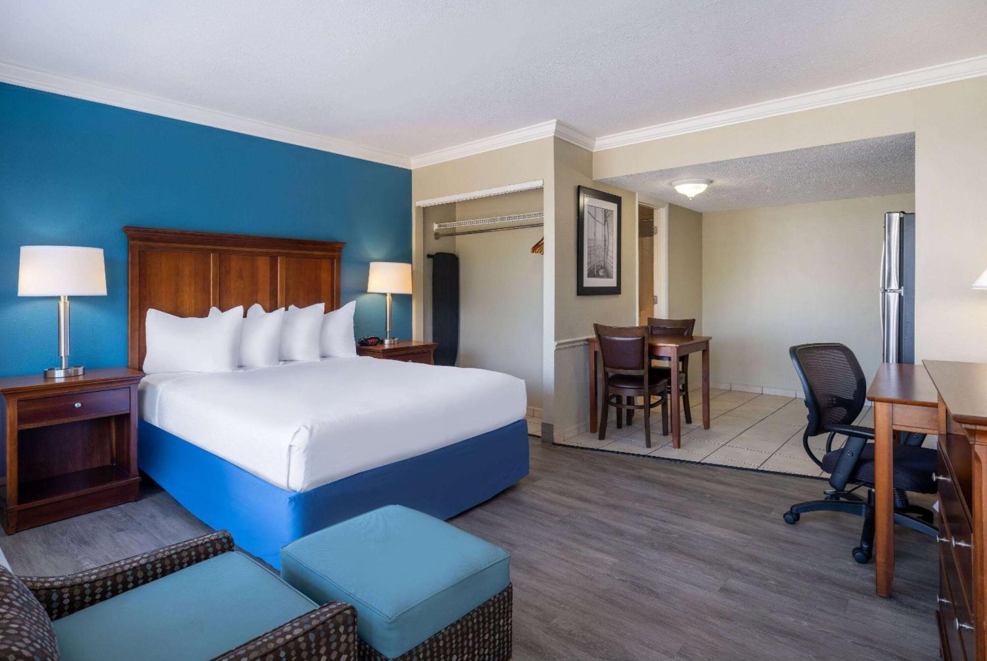 The Sandbar Hotel, Trademark Collection By Wyndham 3* Myrtle Beach