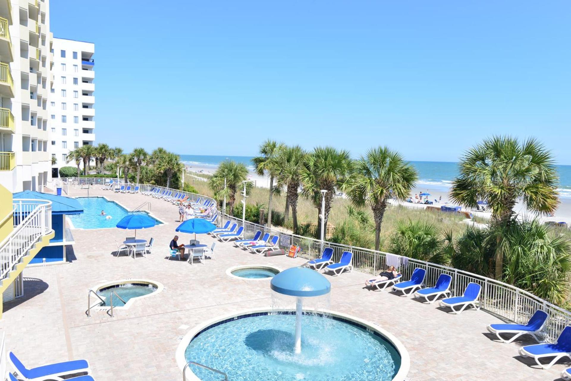 Holiday home Oceanfront Location Modern Lazy River Huge Pool Oasis *