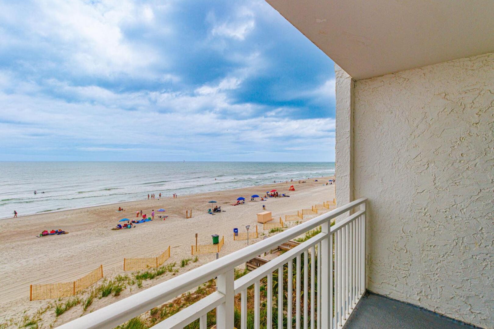 Holiday home Sea Mist 20402- Ocean Front Studio