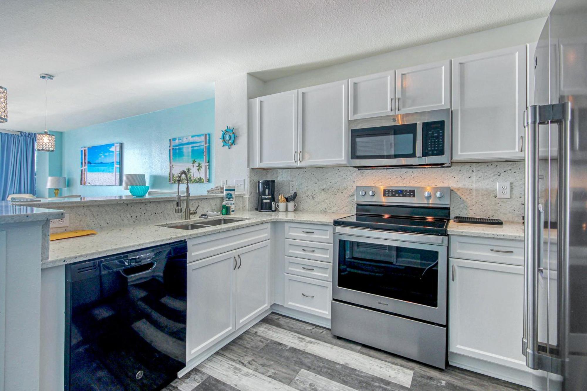 Oceanfront 1834 At Cherry Grove Pier Apartment