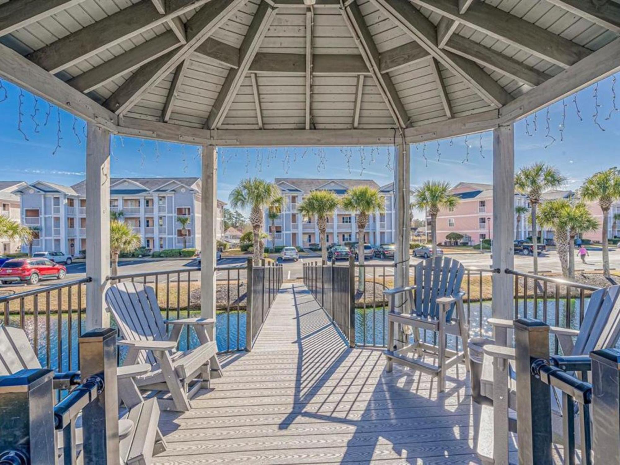 Myrtle Waterway Getaway