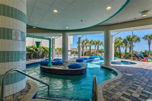 Holiday home Great 2 Bedroom - Oceans One 1008 *