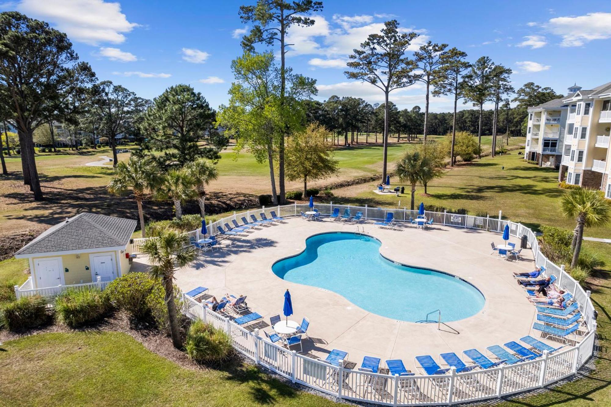 Beautifully Decorated 3 Bedroom 2 Bath Condo, First Floor Wth Walk In Shower! Located In Golf Community Apartment