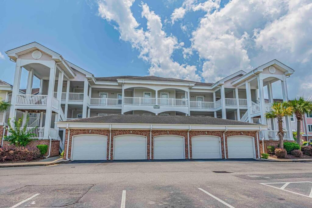 Apartment Location, Location, & Golf 2bd/2ba So Comfy! *