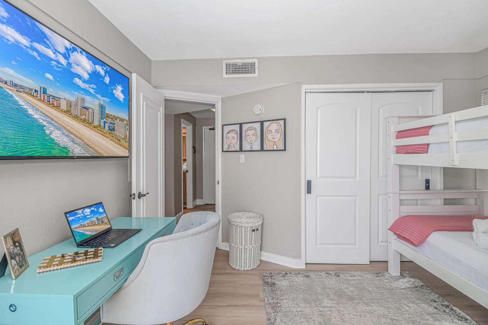 Breathtaking Ocean View 3 Bedroom Suite-the Savoy Unit 501 *