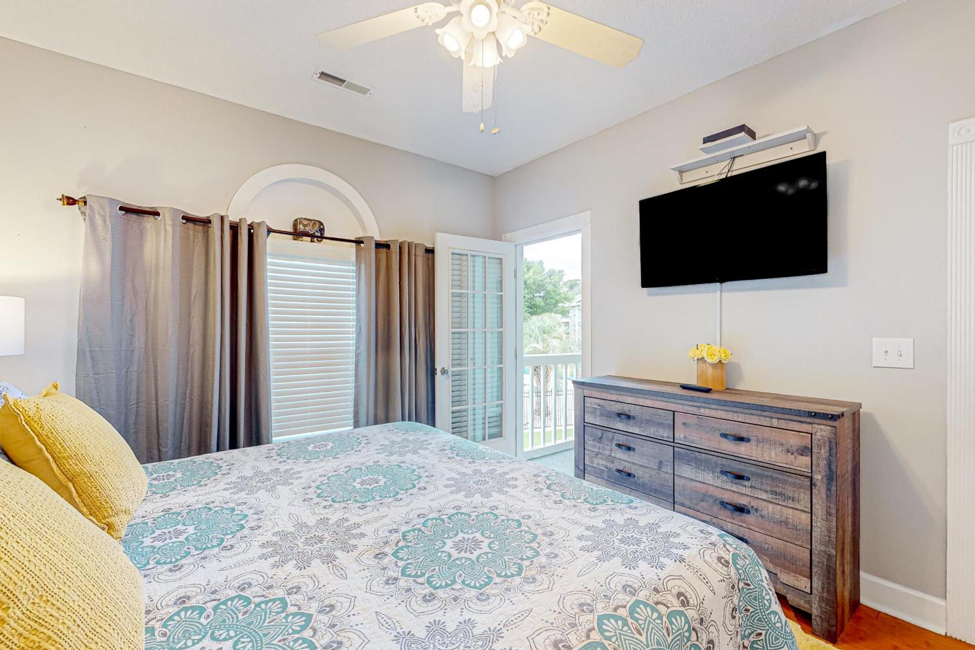 Seas The Day At Magnolia Place Apartment