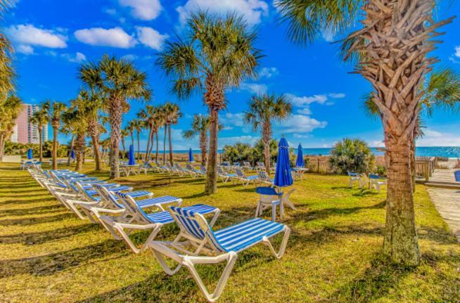 Newly Renovated 1 Bedroom Condo- Oceanfront Views! Boardwalk 1139 Holiday home
