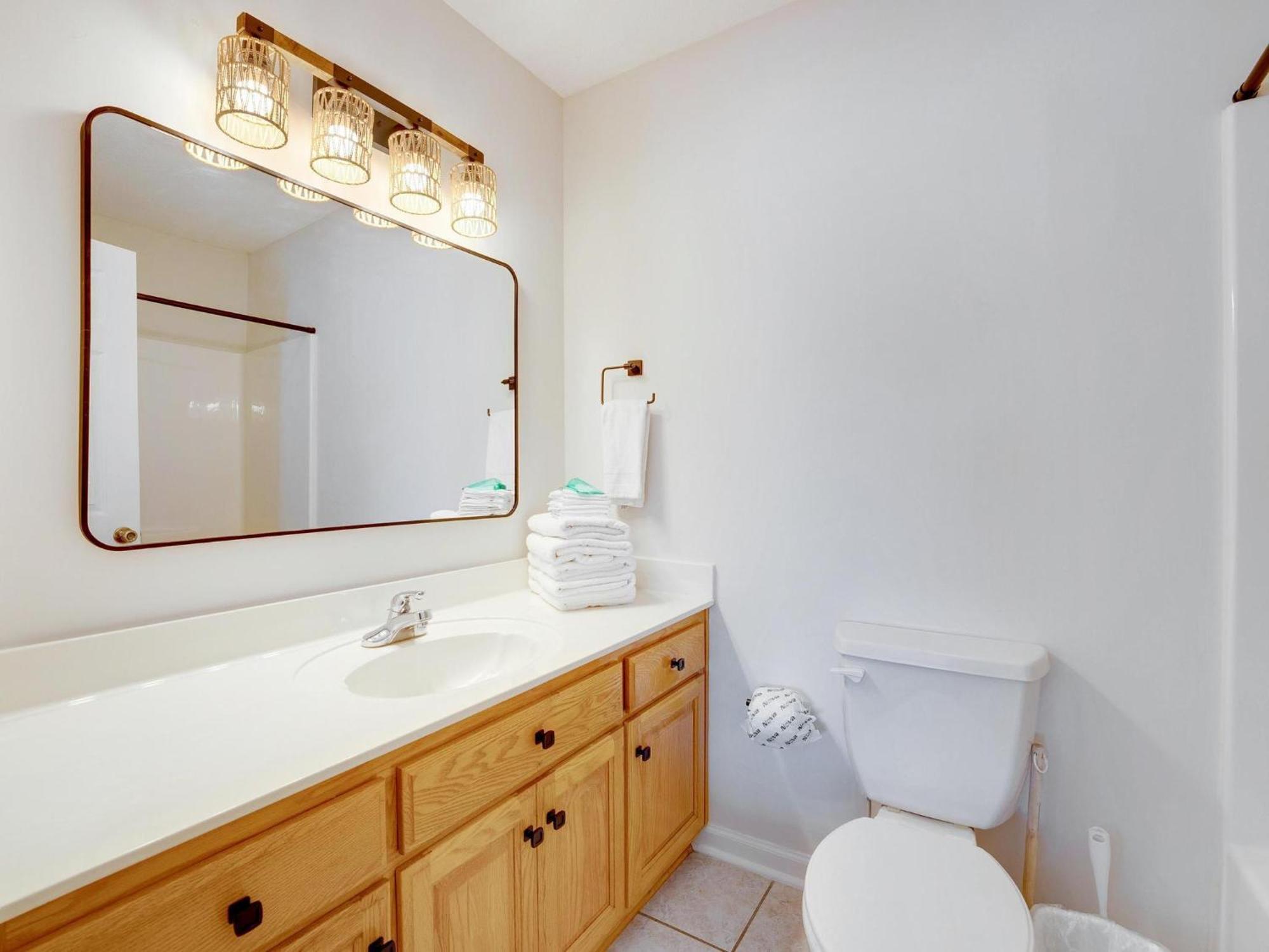 Ocean's Edge - 2nd Row - Crescent Section Holiday home *