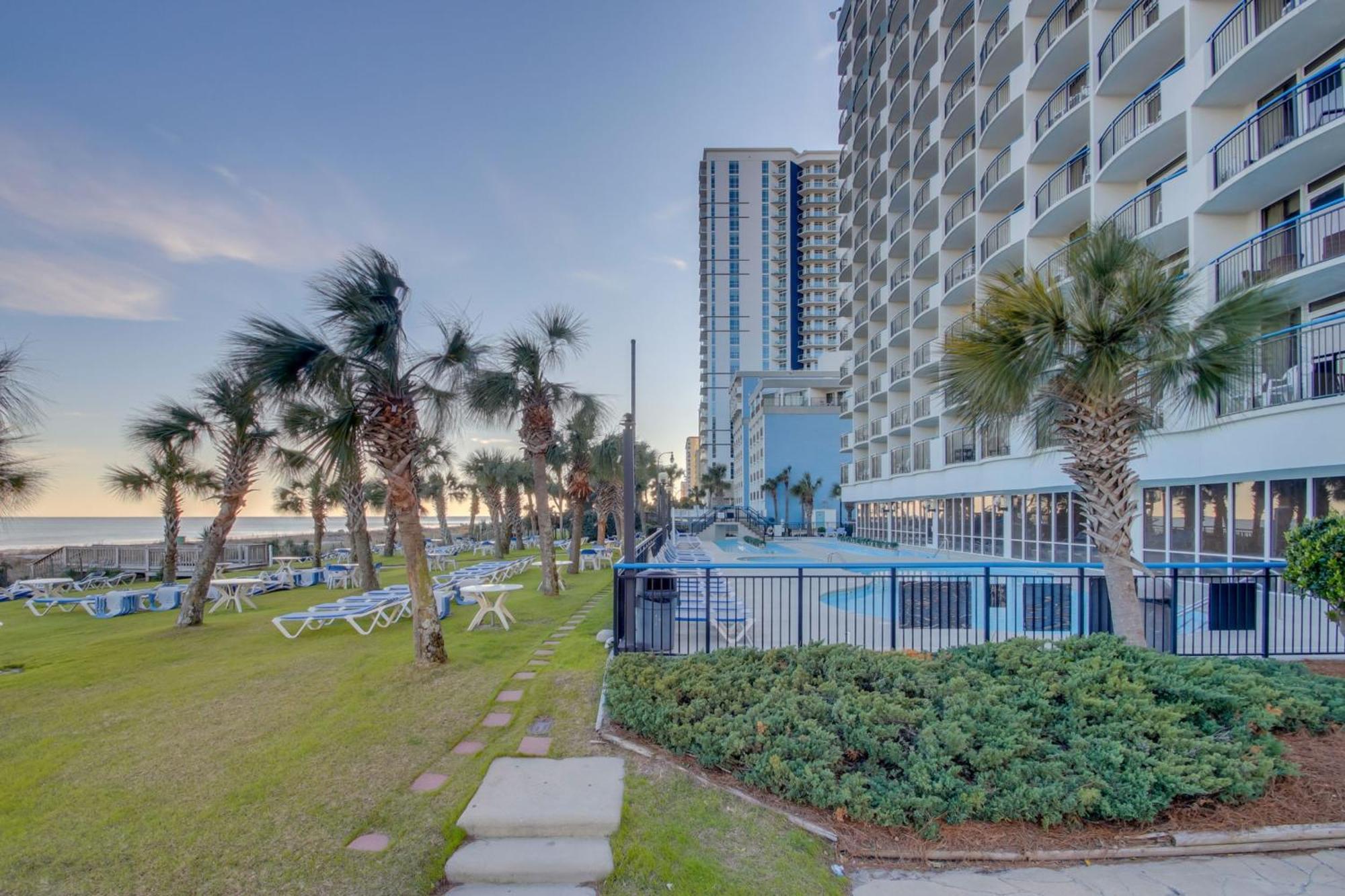 Boardwalk Resort: Ocean Breeze Retreat