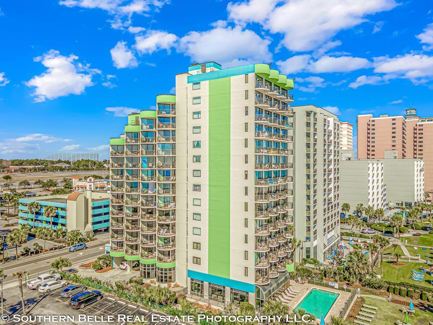 Holiday home 5th Floor Direct Oceanfront Double Sleeps 6 Meridian Plaza 503 *