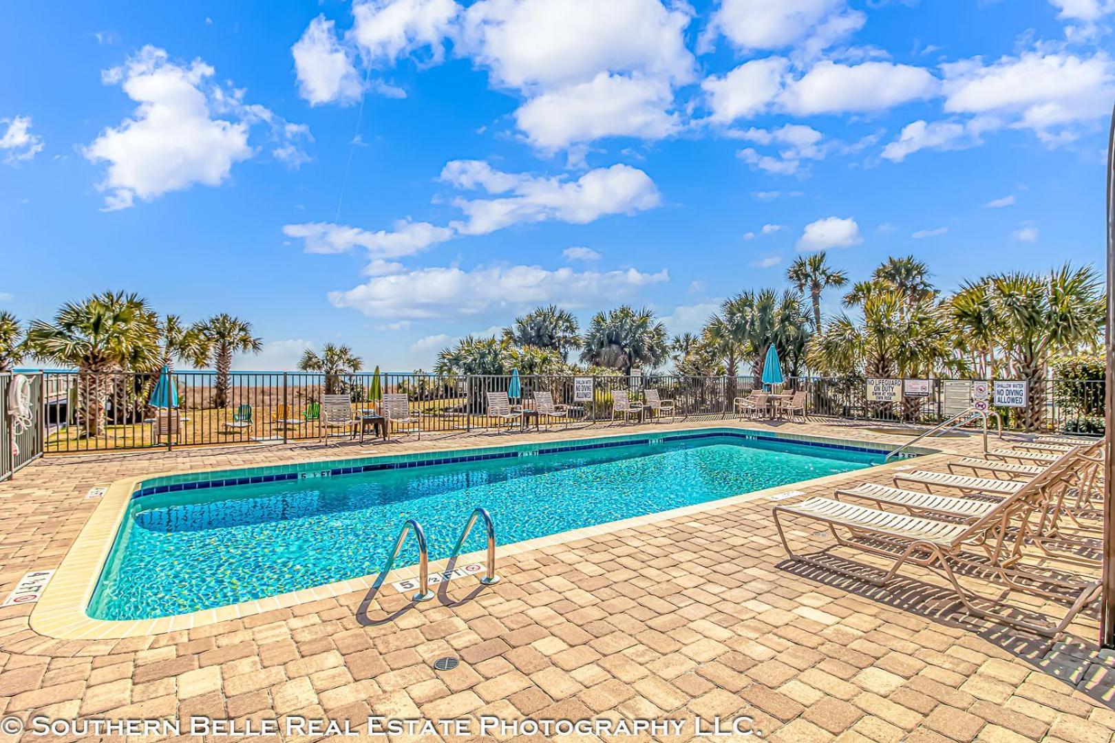 5th Floor Direct Oceanfront Double Sleeps 6 Meridian Plaza 503 *