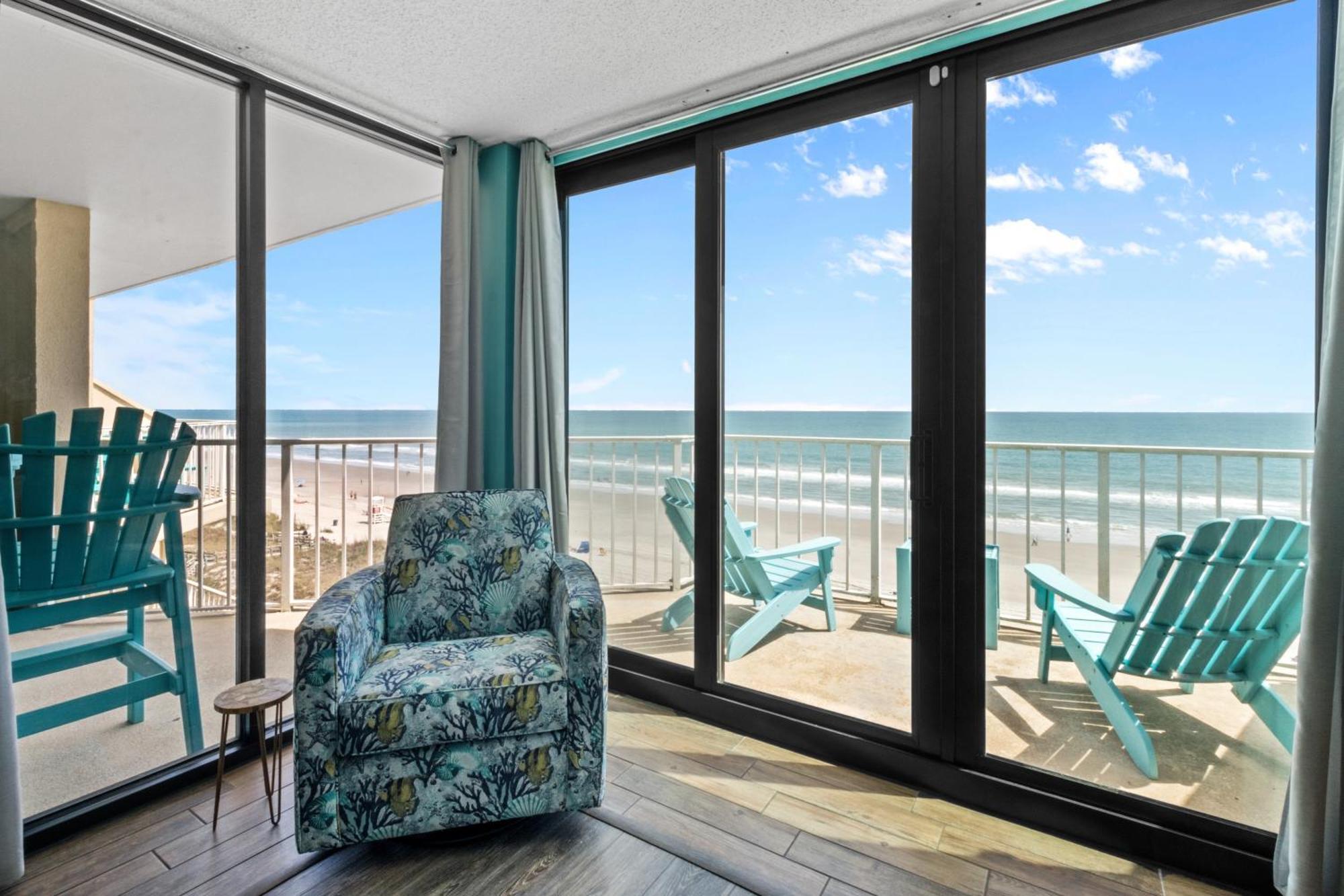 Crescent Sands In Windy Hill D6 *